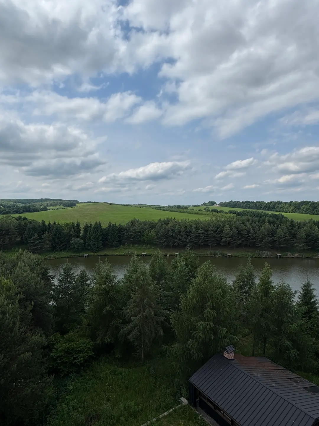 Краєвиди довкола комплексу
